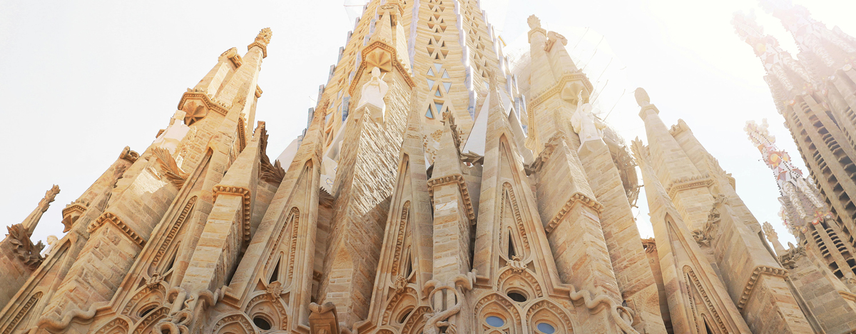 Sagrada Familia banner