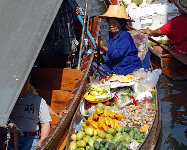 Floating market in Bangkok